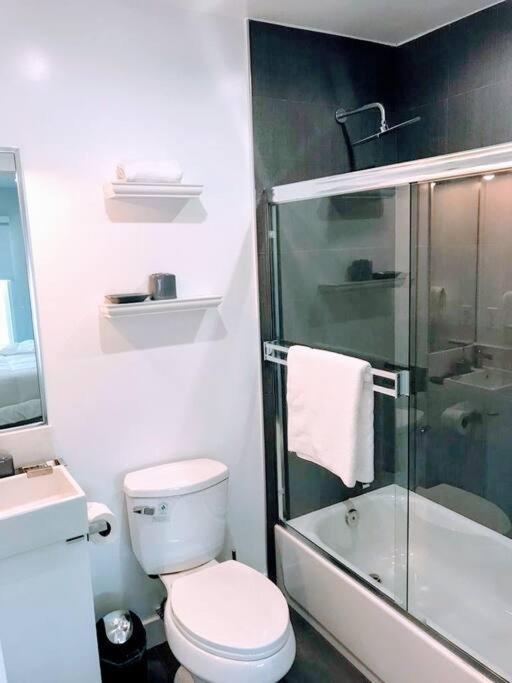 Spacious 4br Townhouse In Mid City - Wh-c2 Los Ángeles