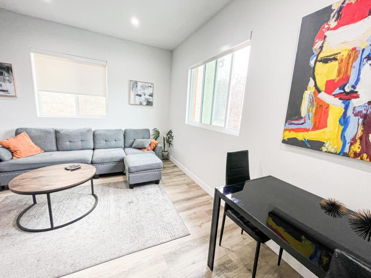 Spacious 4br Townhouse In Mid City - Wh-c2 * Los Ángeles